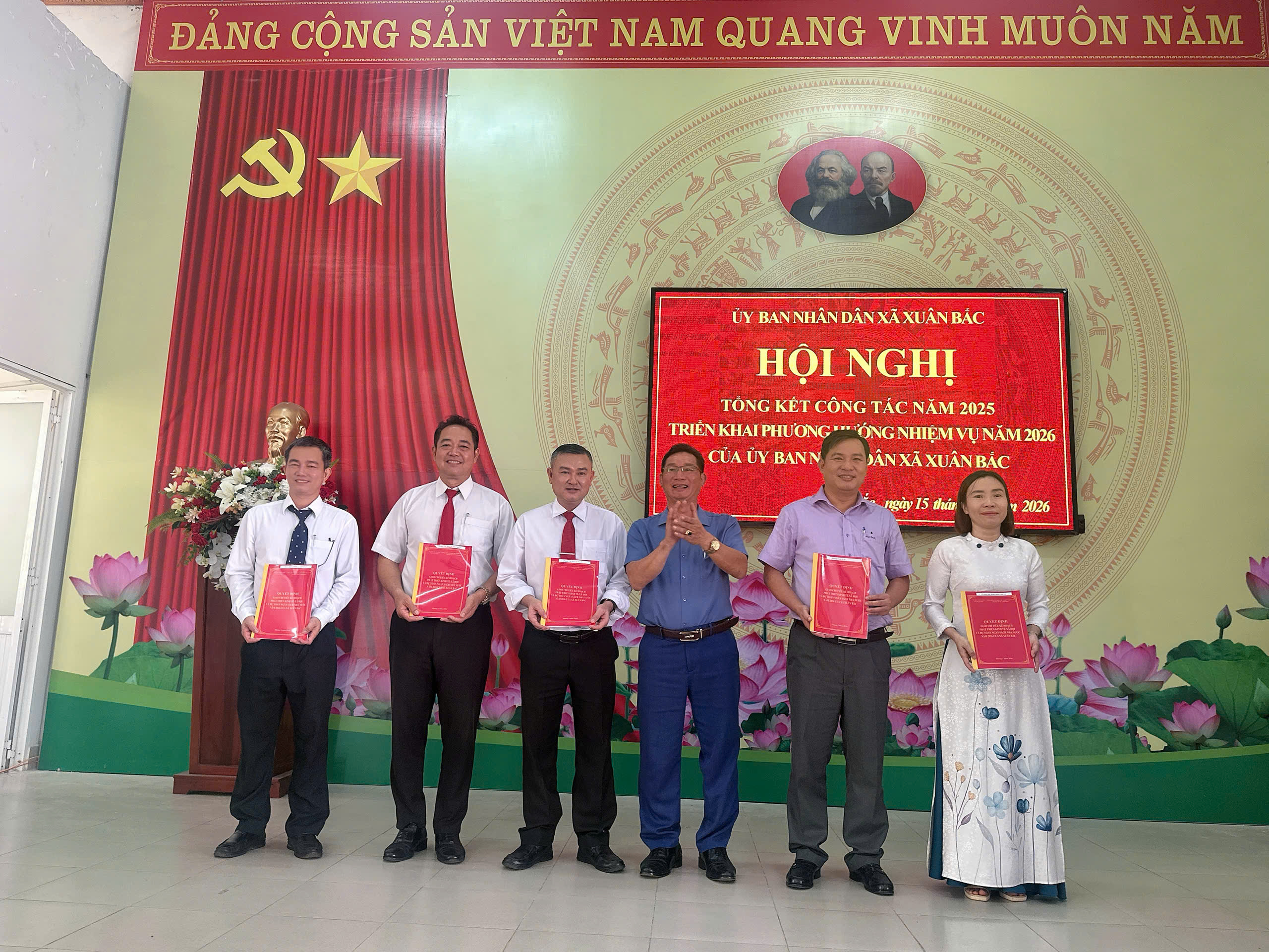 z7440159949009 00f46b110f6ae84c43affb2b62509498