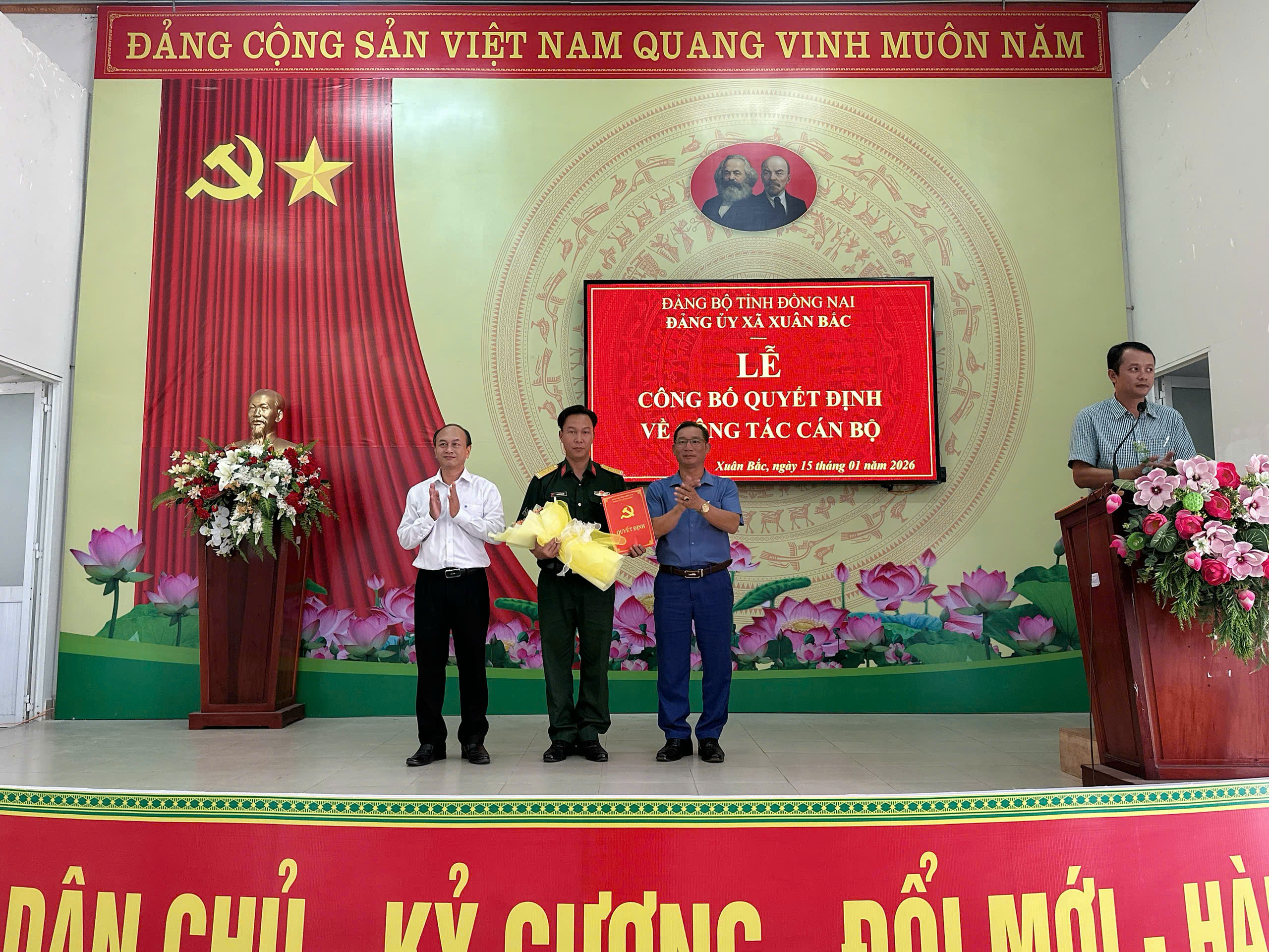 z7482368966570 bc000fb2787c84fa8aa62d643ad387fd