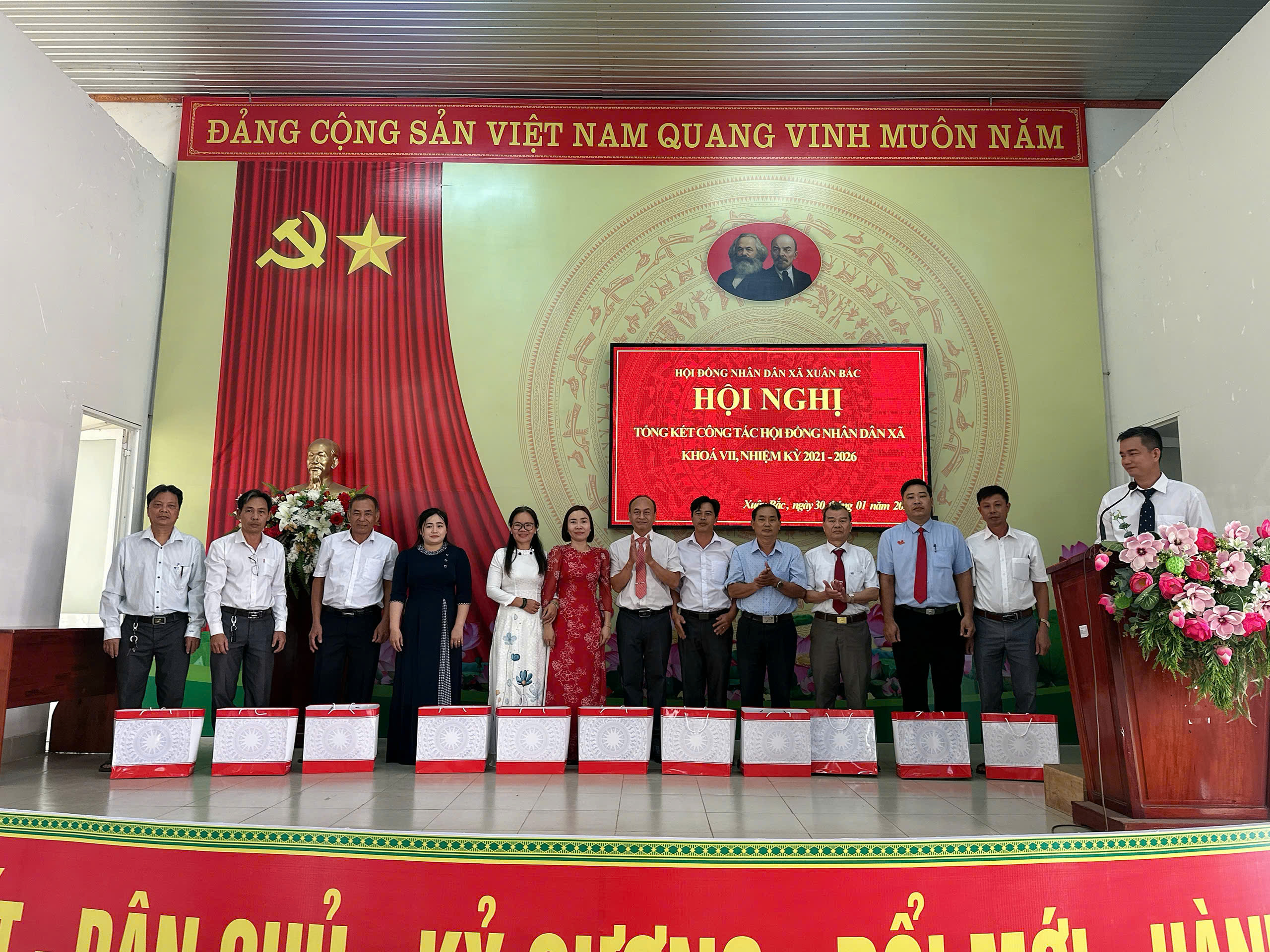 z7490754835181 e1533499c10c38c9137550281184bf72